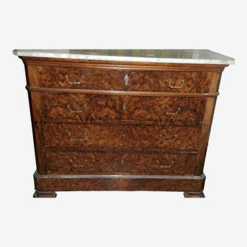 Commode ancienne en thuya