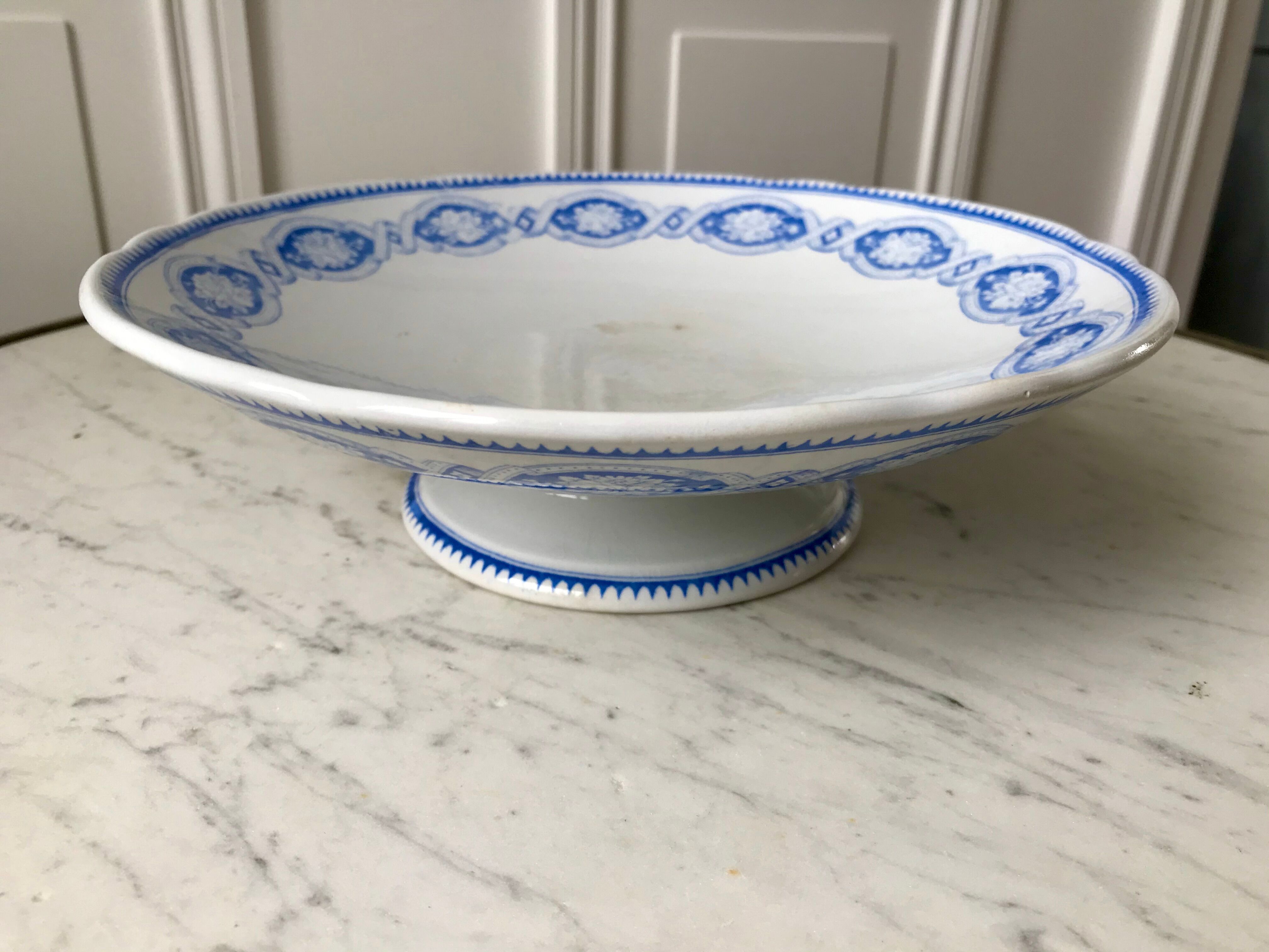 Serving dish Terre de Fer late XIXth