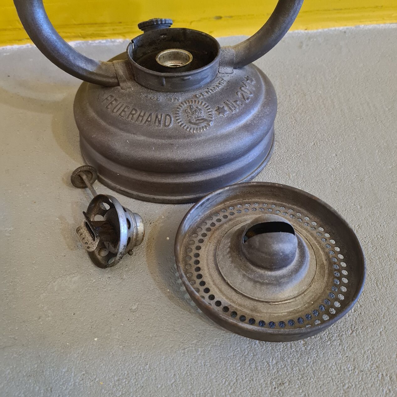 Old German Stormlamp Feuerhand Nr.201, made from 1931 till Old German Stormlamp Feuerhand Nr.201, made from 1931 till