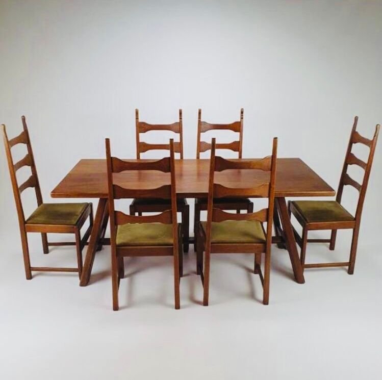 Table à manger brutaliste de style château + 8 chaises
