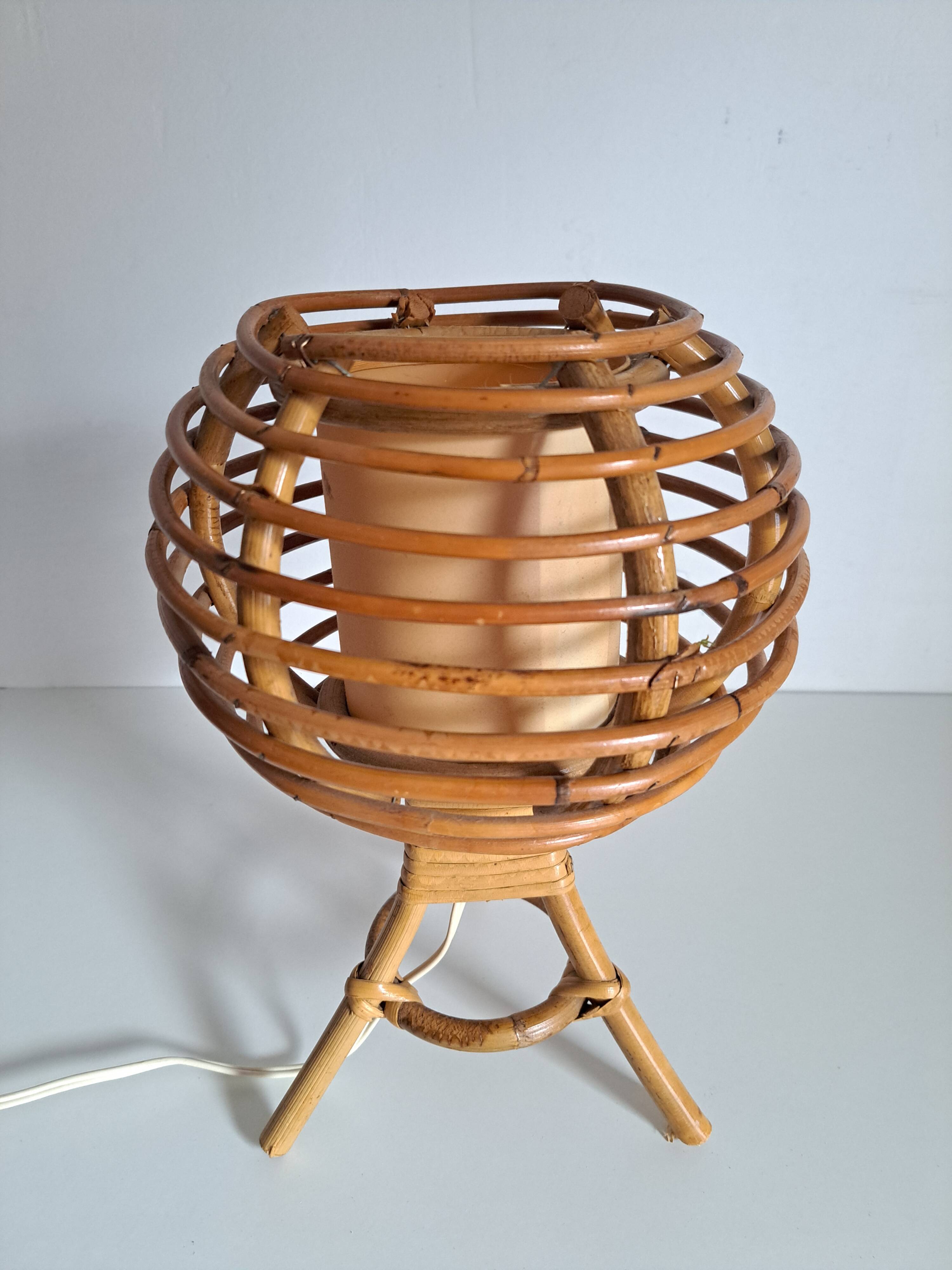 Bamboo bedside lamp