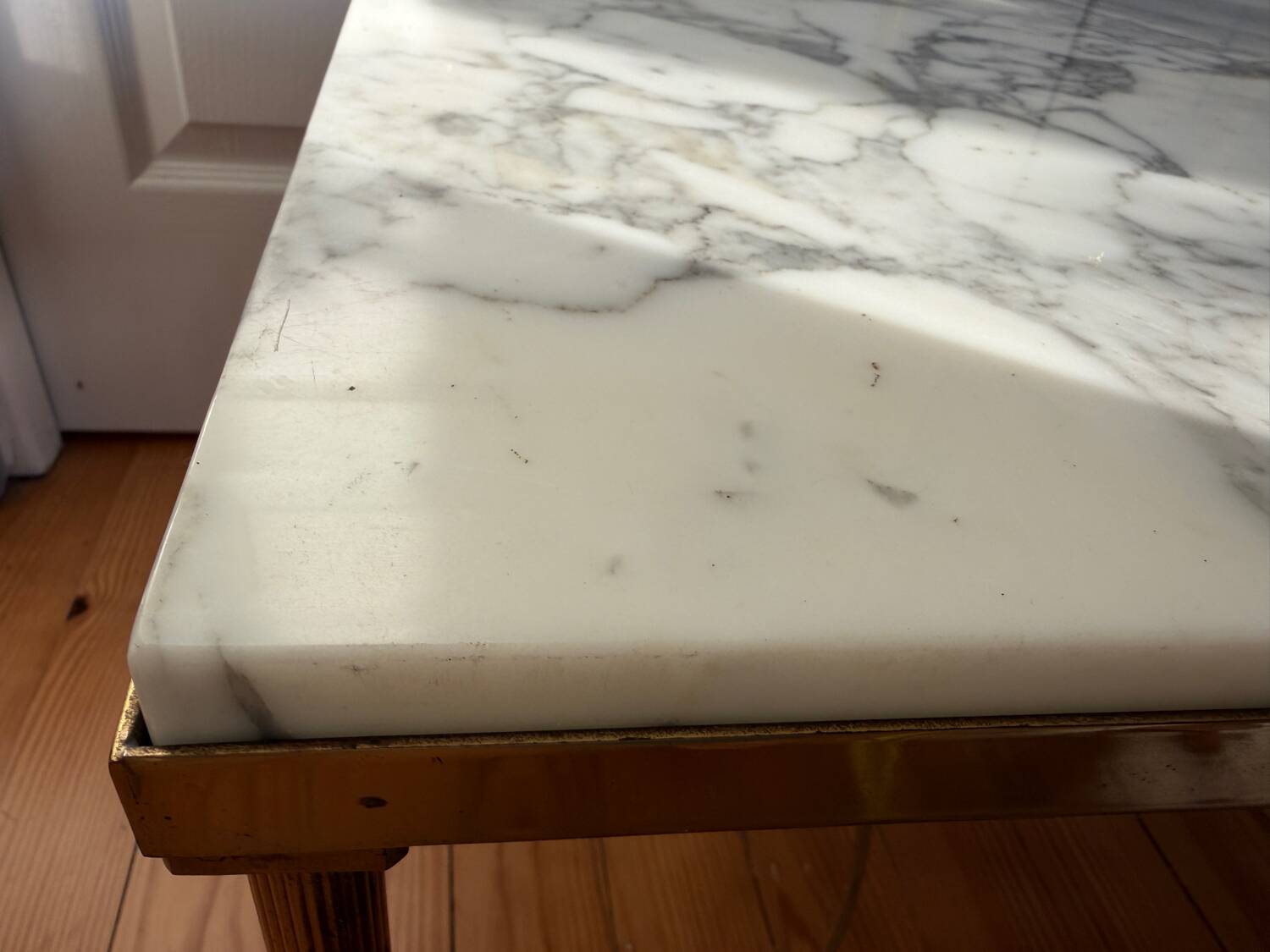 French neoclassical coffee table in brass and marble, circa 1960-70.