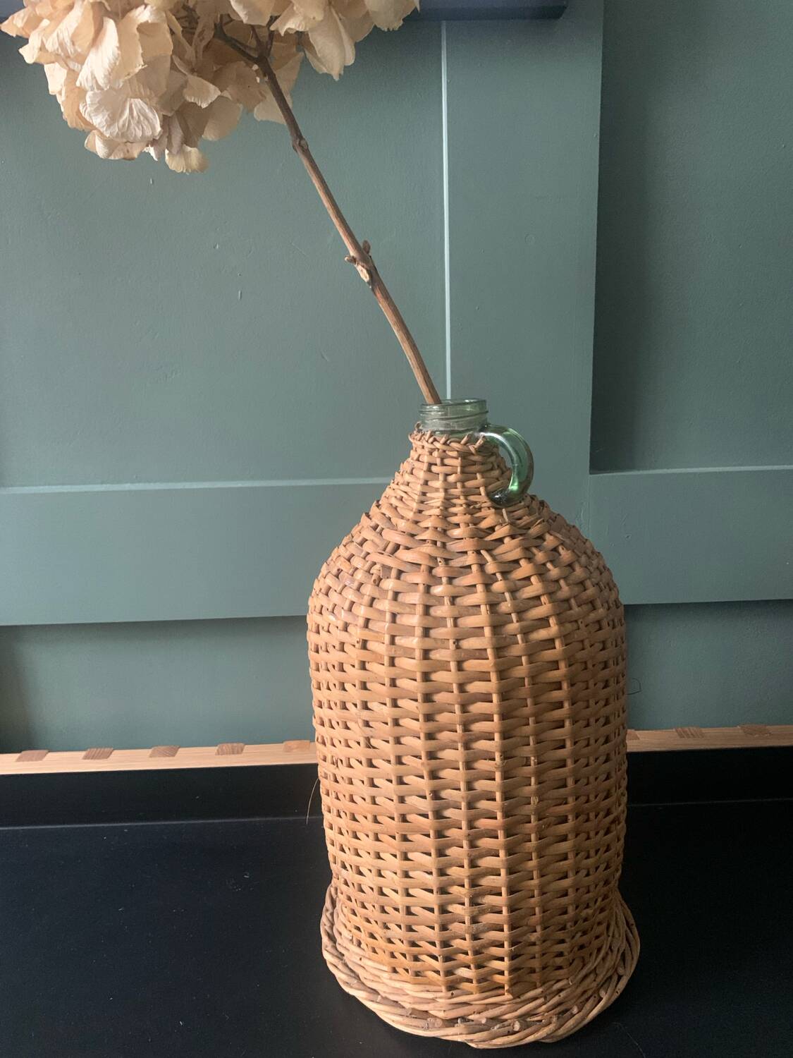 Rattan demijohn