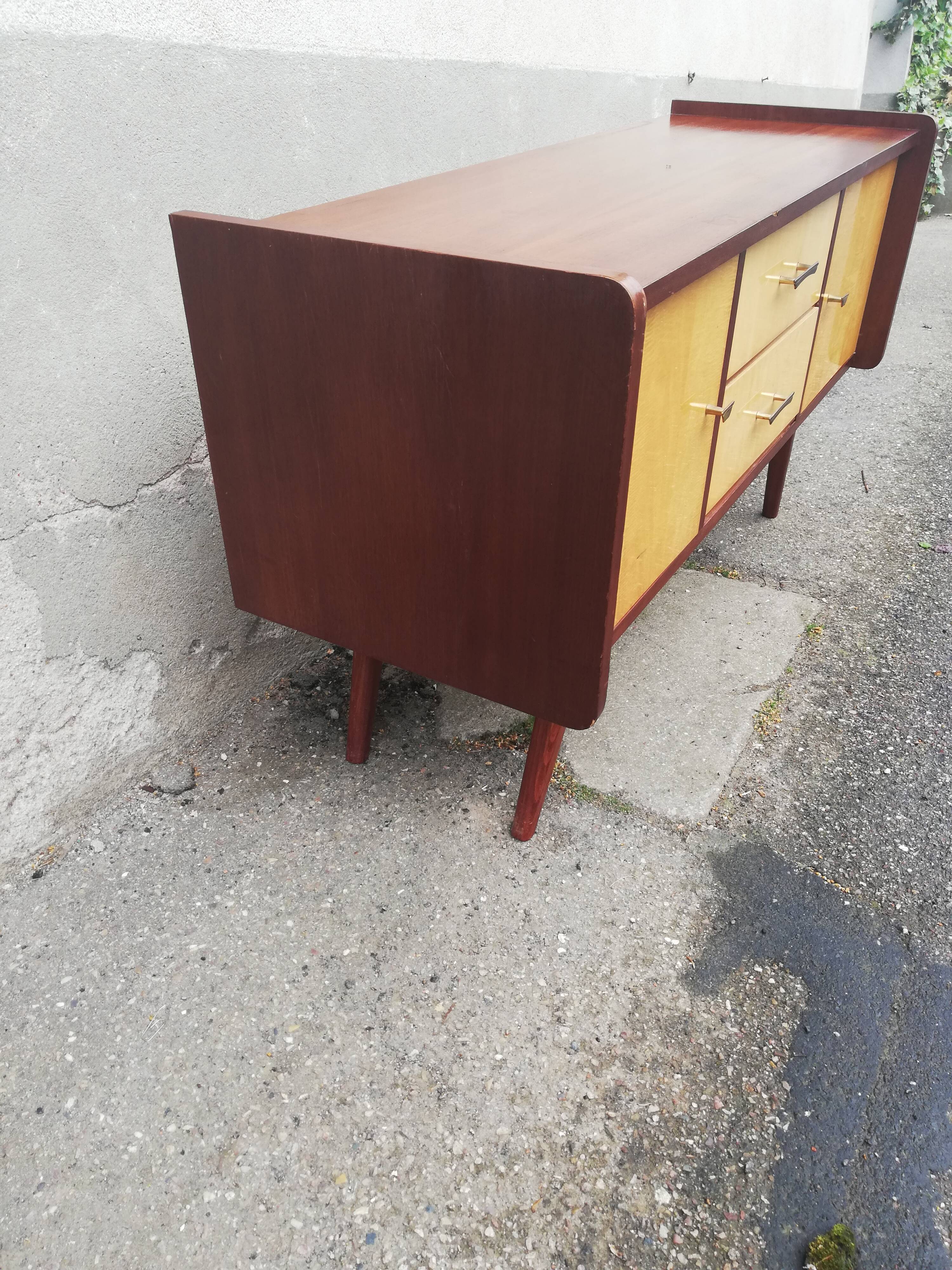 Vintage 2-door dresser 2 drawers