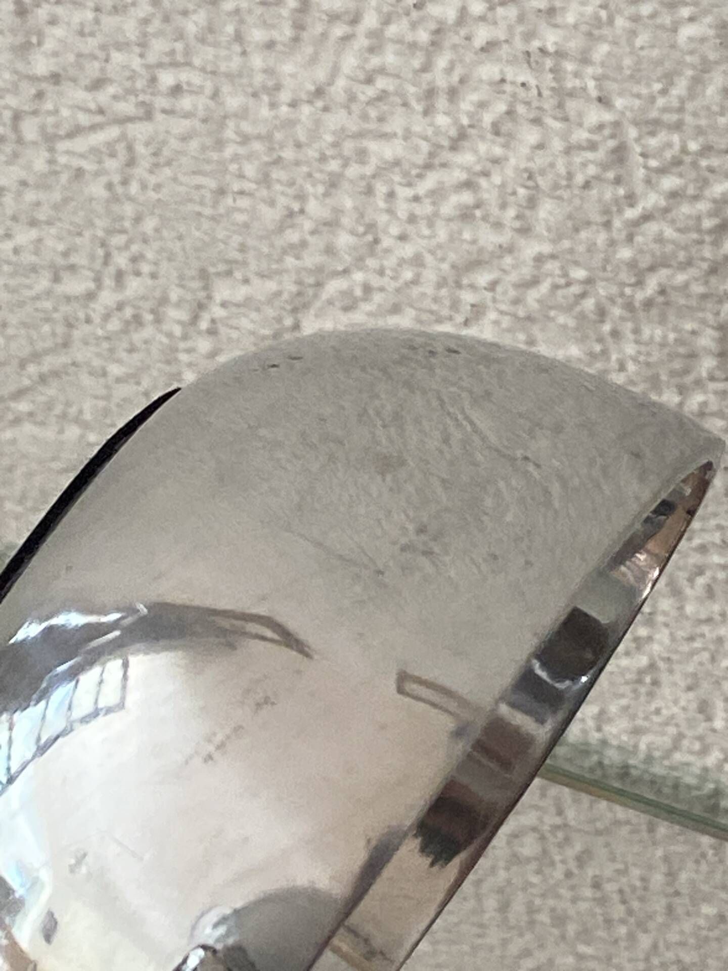 Polished aluminium servant