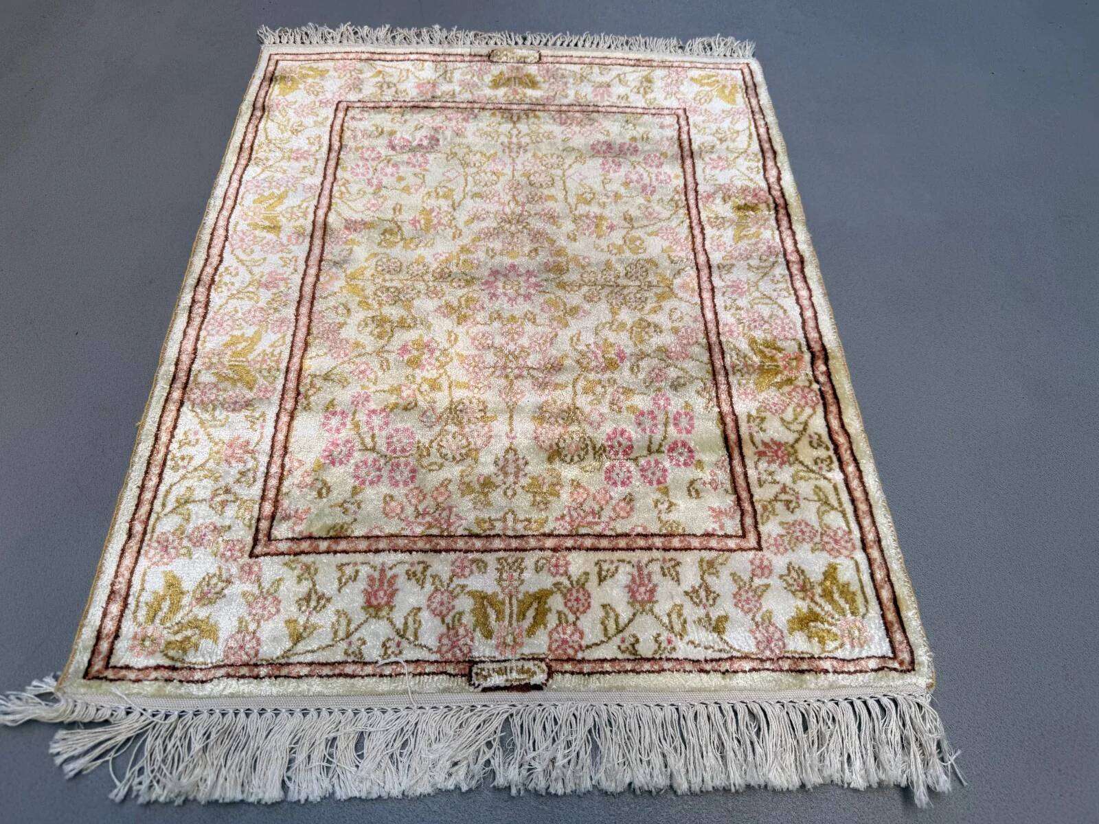 Vintage Turkish Hereke silk rug floral 53x67cm hand knotted gold pink 2538