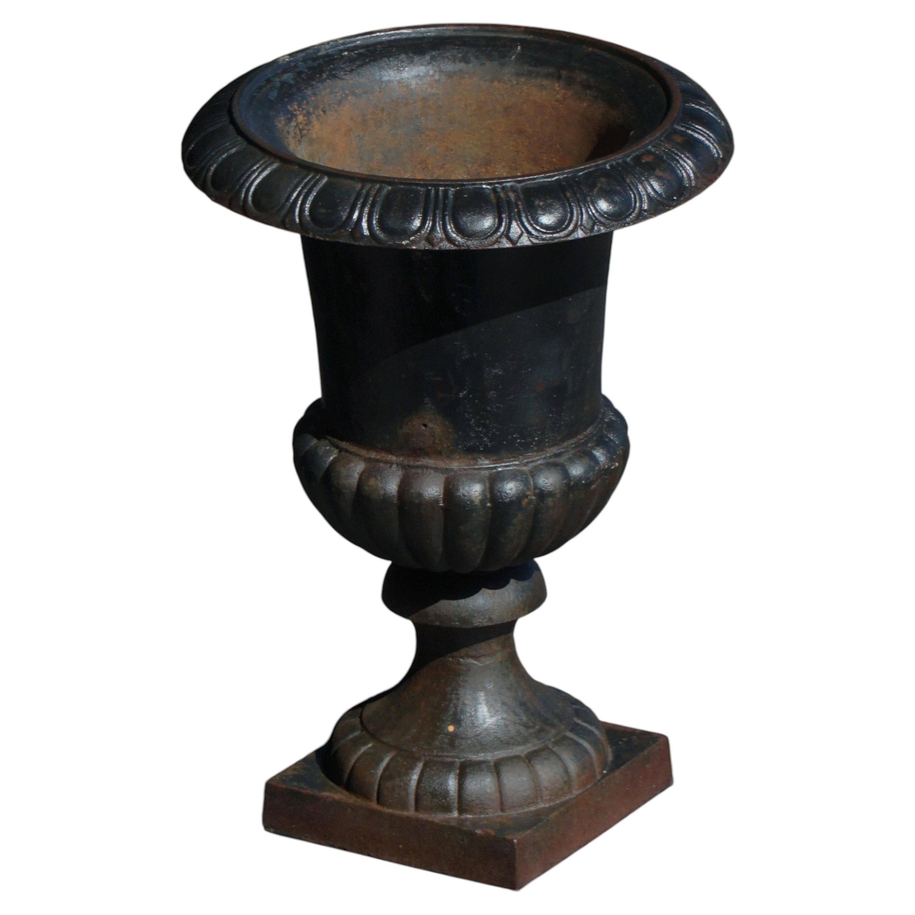 Garden urn / Decorative cast iron planter, French neoclassical design, 1950s