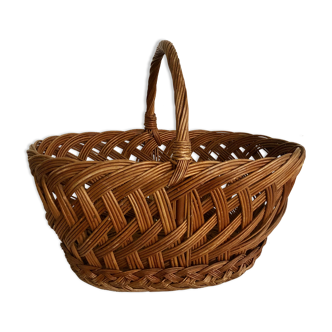 Braided wicker basket for the market