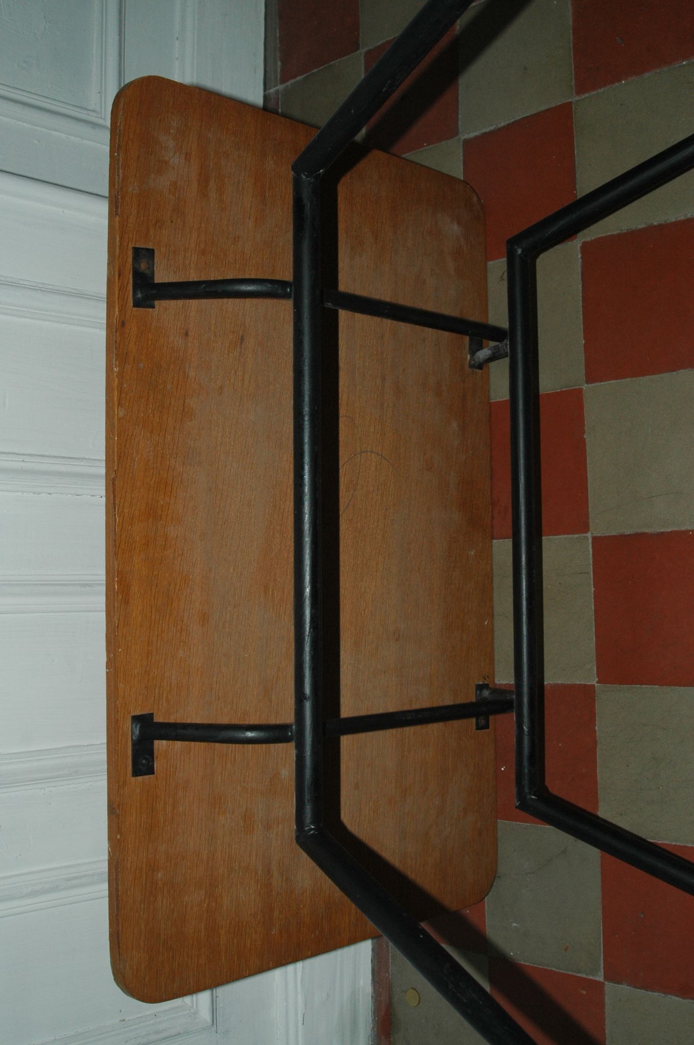 table basse sauterelle années 50