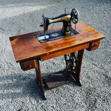Singer sewing machine nineteenth