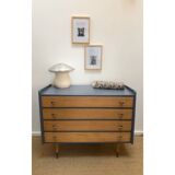 Dresser 60