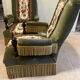 Paire de fauteuils en velours et tapisserie