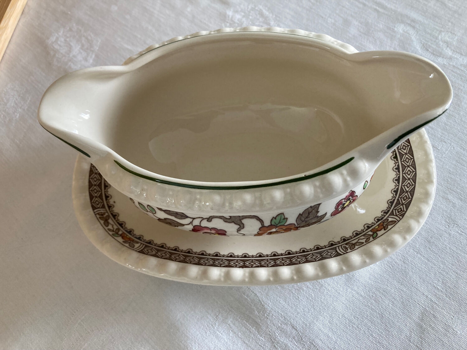 Villeroy and Boch Nanking sauceboat