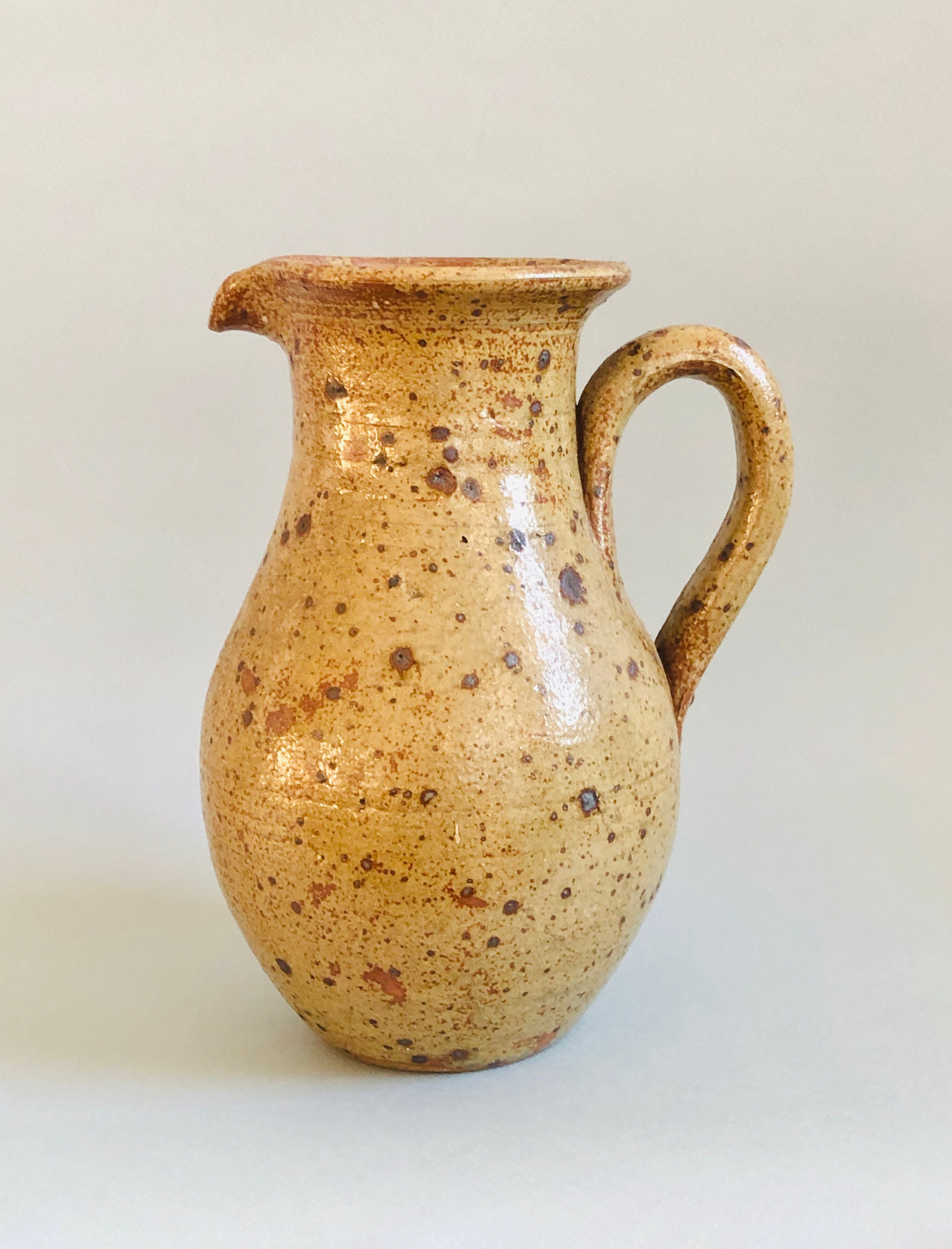 Large pyrity sandstone pitcher vase