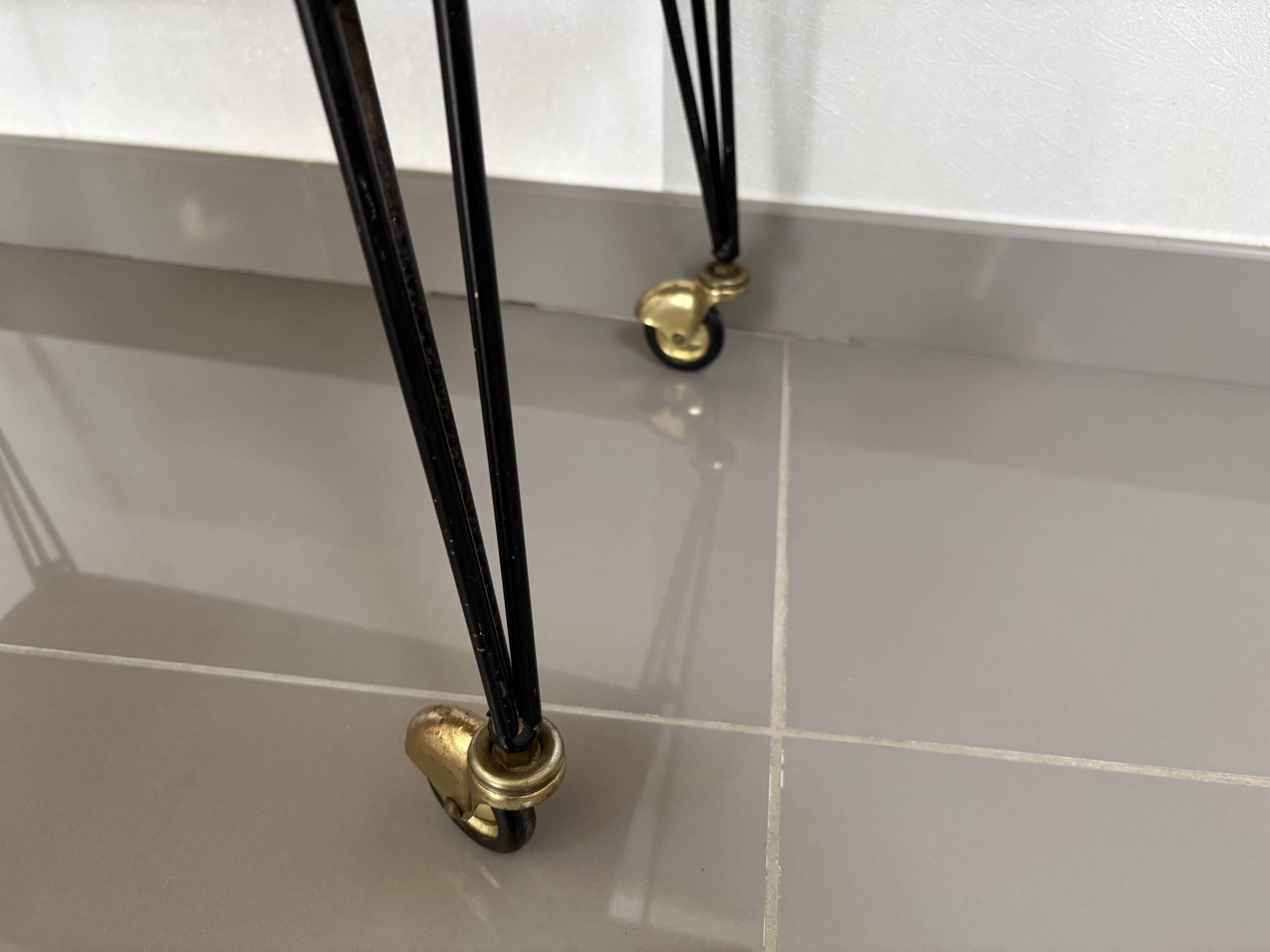 Vintage Side Table/Serving Cart on Wheels - 1950s/60s Style