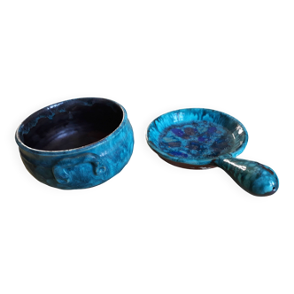 Set of two glazed pottery, eze