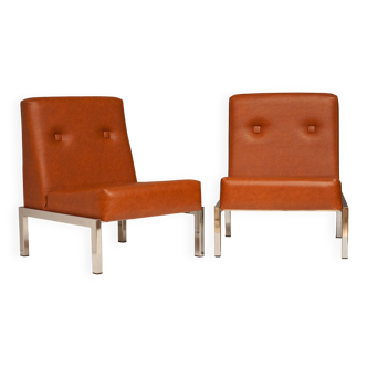 Paire de fauteuils Chauffeuses en skaï & chrome  Année 70