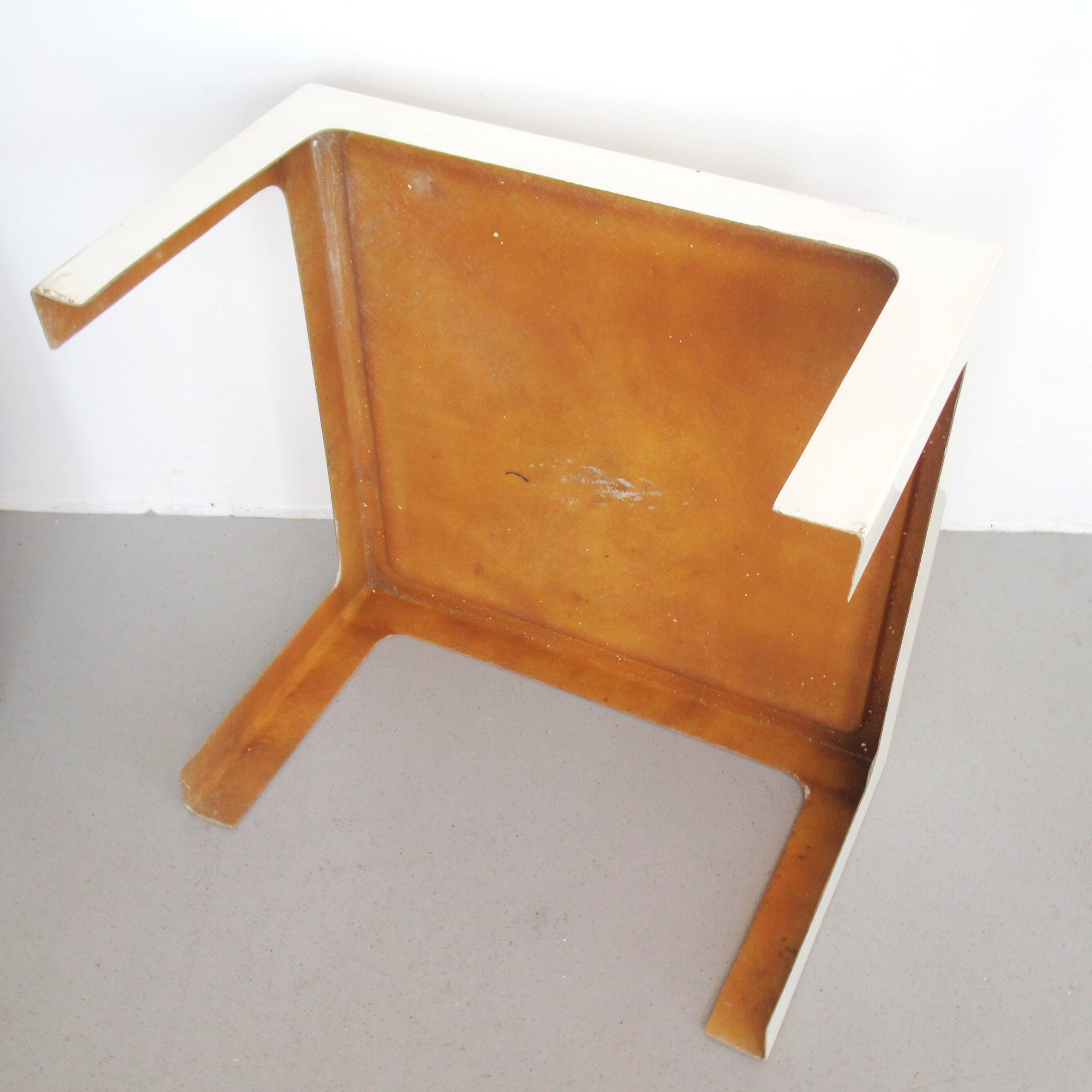 Kostka 70s square fiberglass coffee table