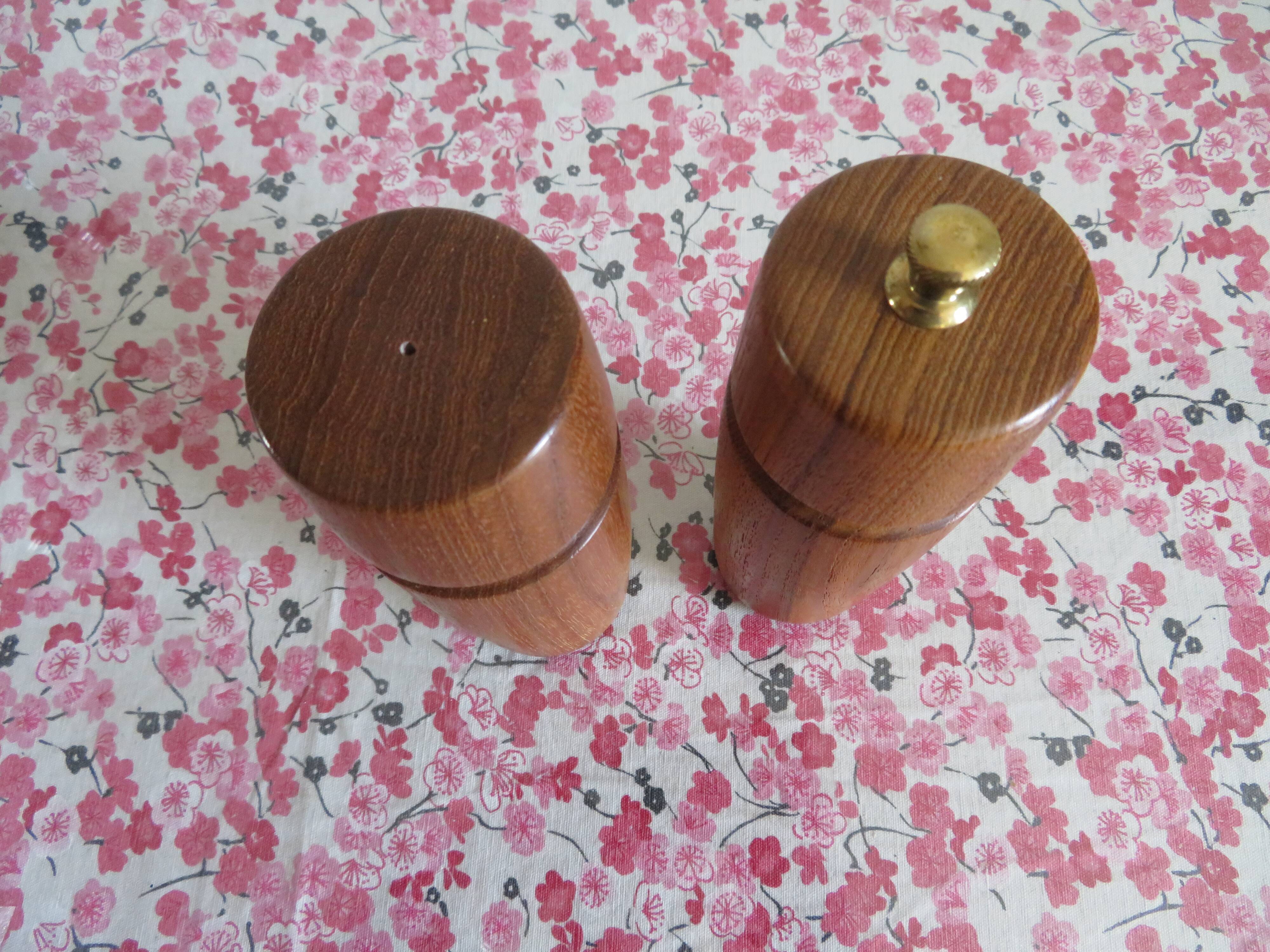Teak salt and pepper shaker, Scandinavian style year 70s