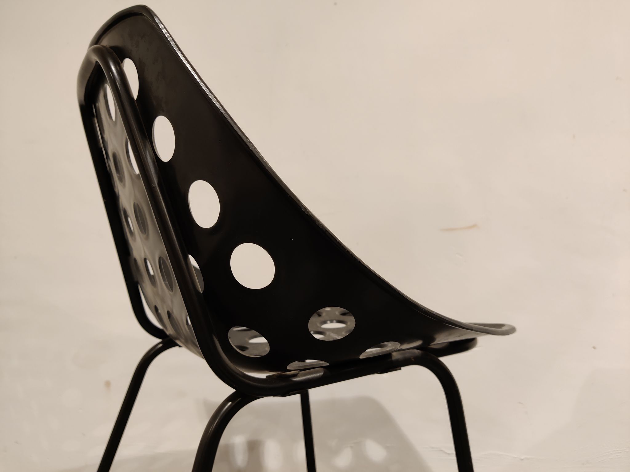 Vintage coquillage chairs by Pierre Guariche for Meurop, 1960