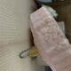 Baladeuse en verre de Clichy rose
