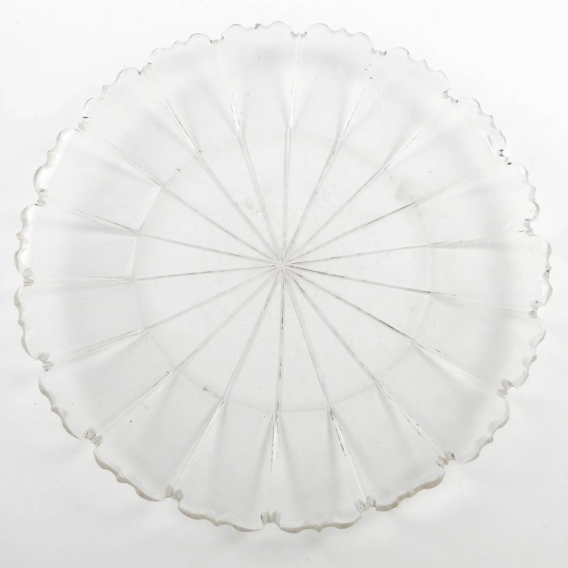 Porte-gâteau Biedermeier, cristal transparent, République tchèque, 19e siècle