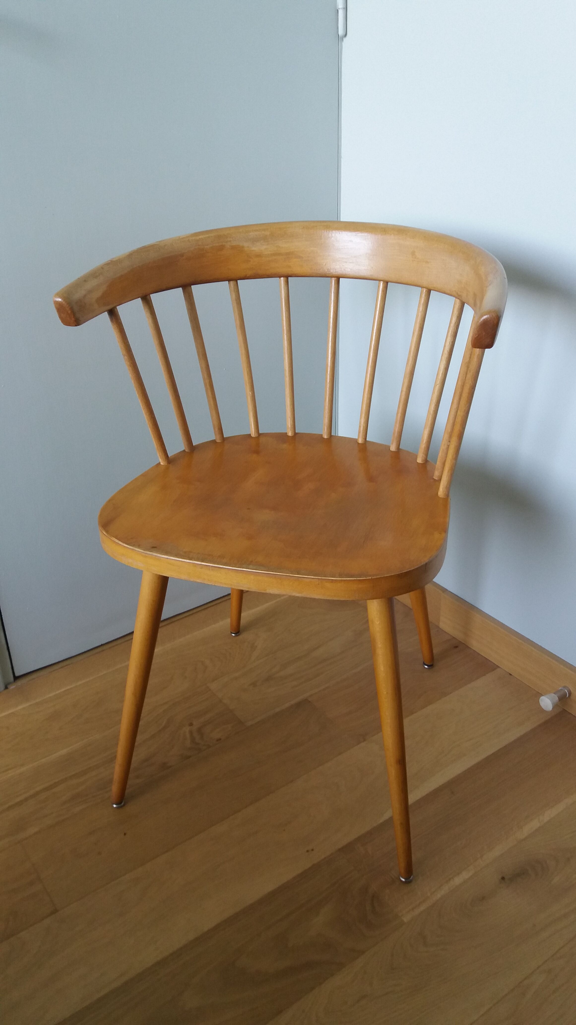 Fauteuil en bois, pieds compas, style scandinave, Baumann ou Thonet