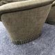 Paire de fauteuils seventies en tweed vert