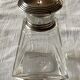 Ancienne saupoudreuse couvercle en argent