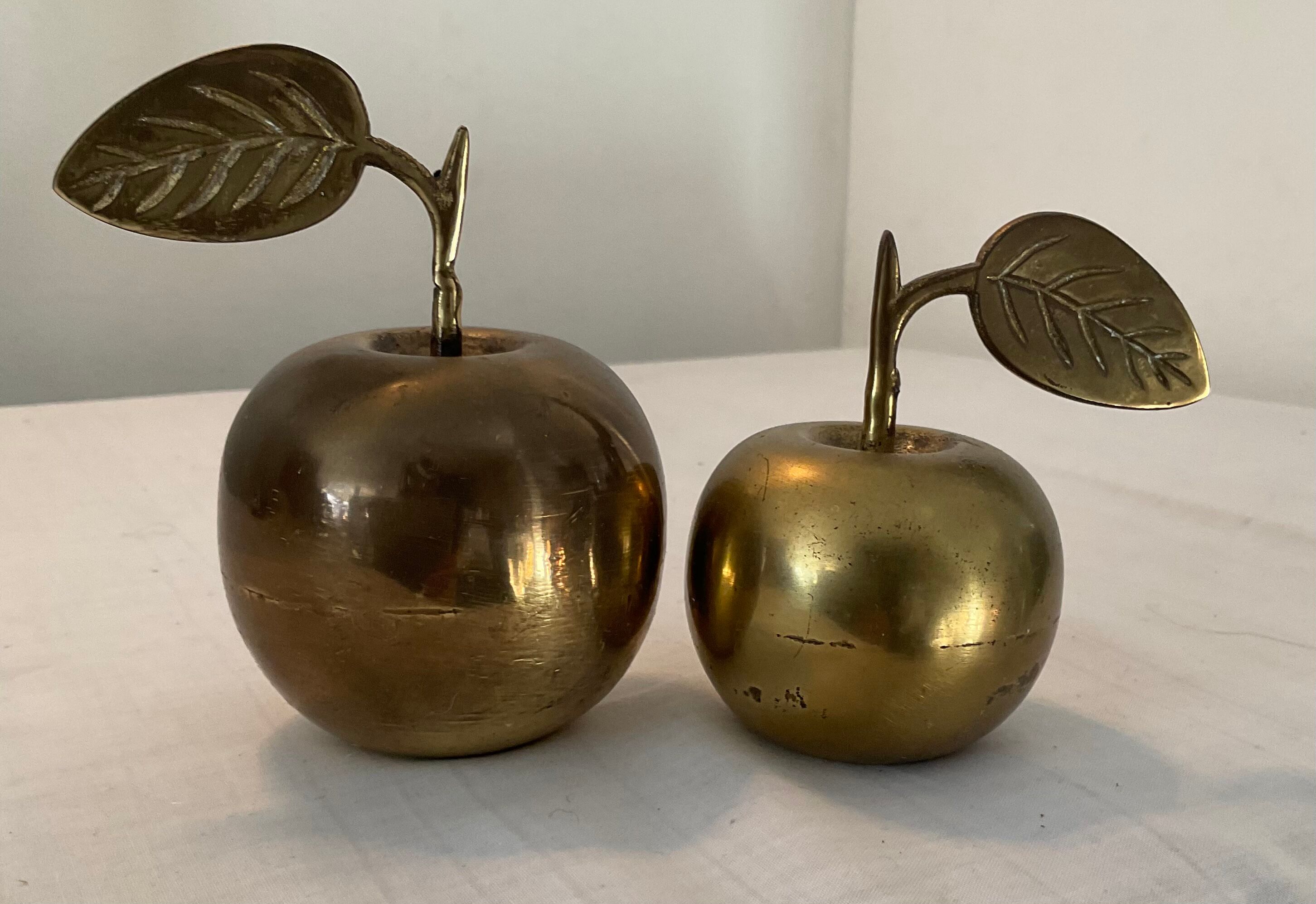 Duo de pommes en bronze presse papier vintage des années 60-70