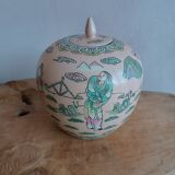 Polychrome enameled porcelain ginger jar China