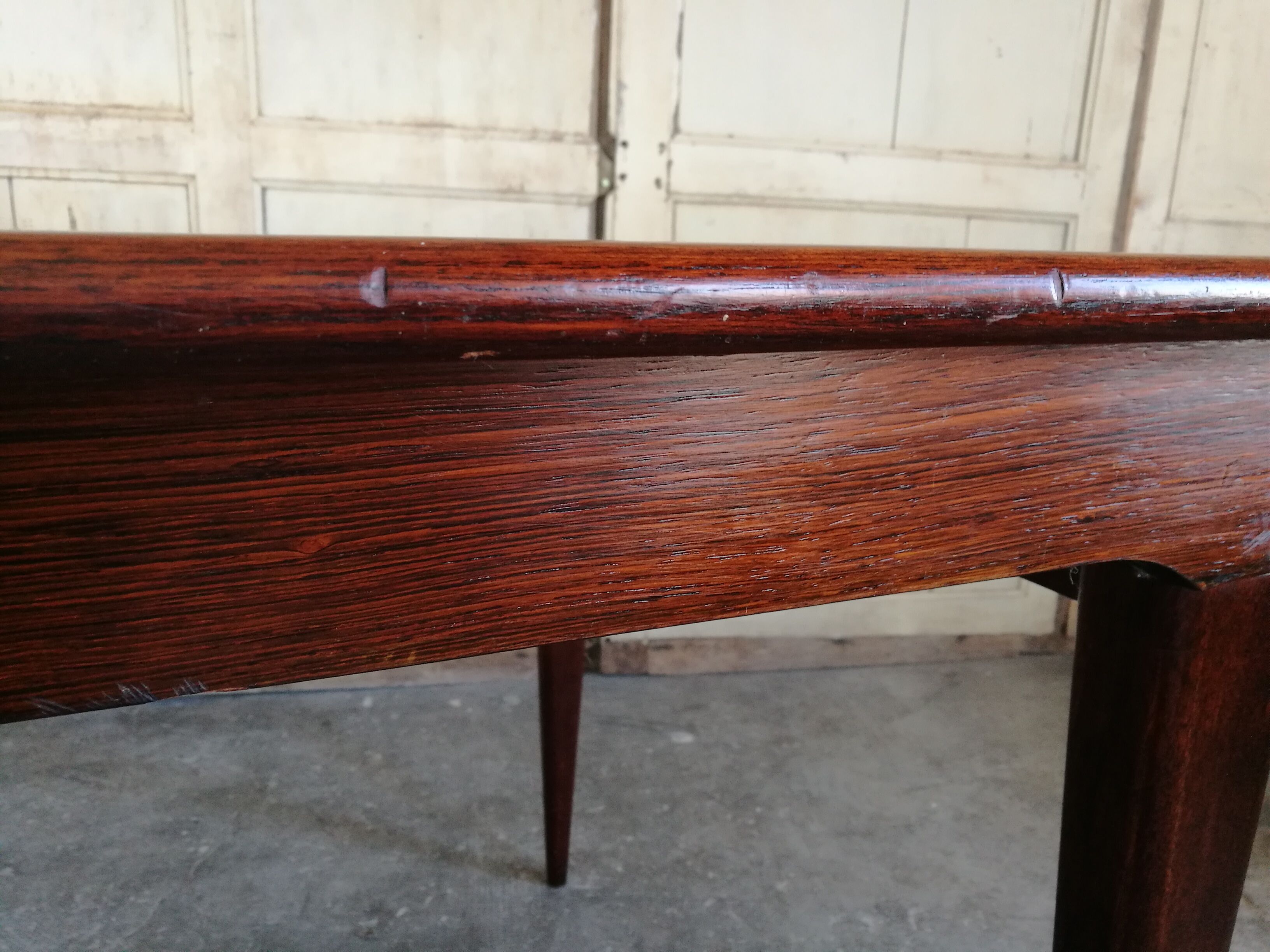 Scandinavian dining table in rosewood