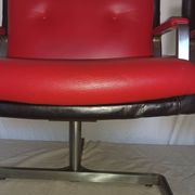 Paire de fauteuil en cuir de Raphael Raffel des années 70