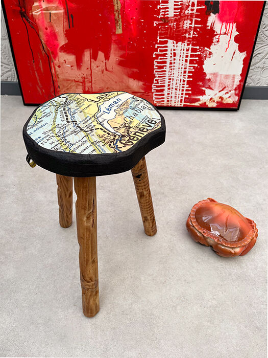 Lake Leman cowherd stool