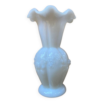 Vintage white opaline vase