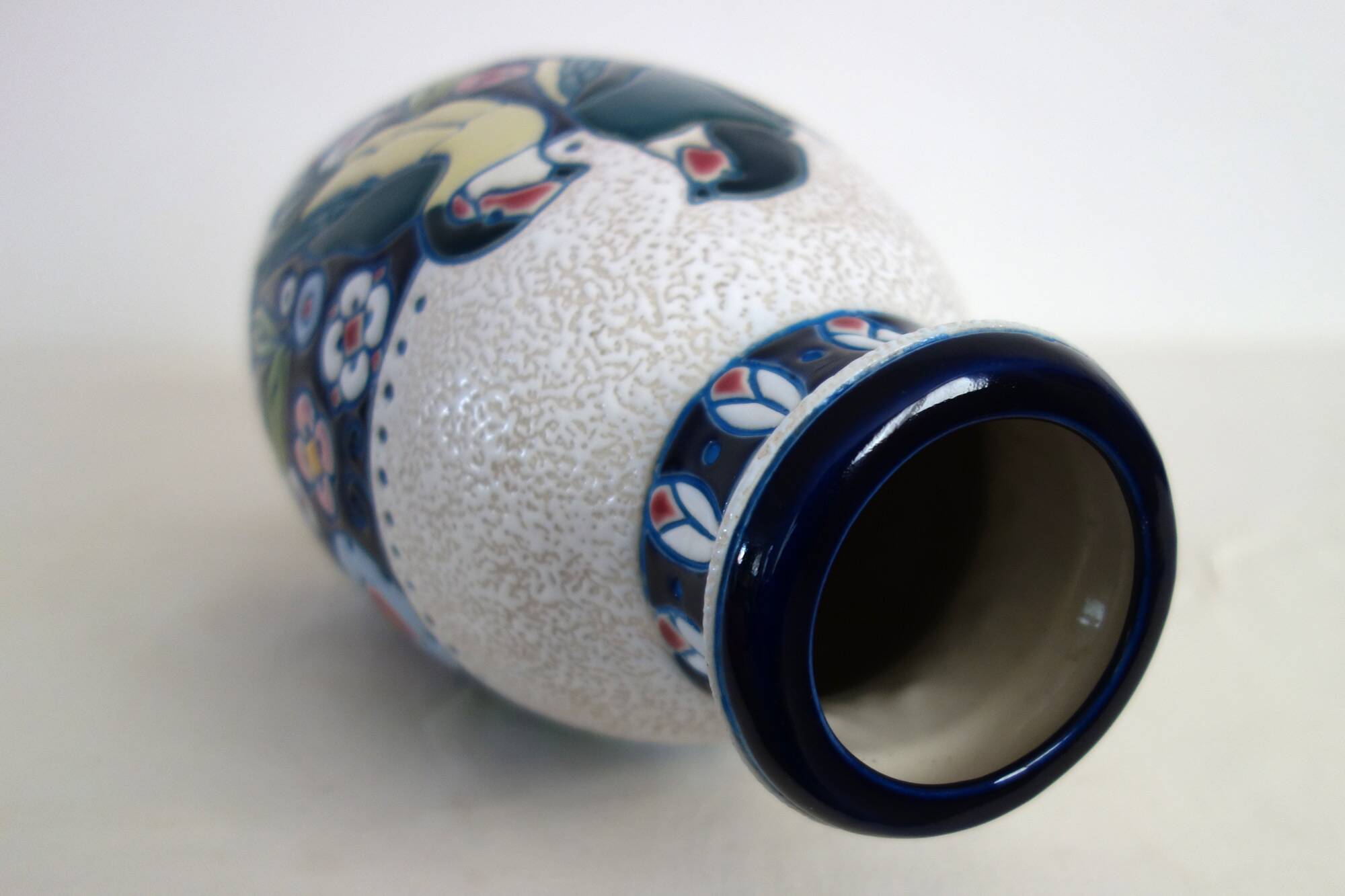Vase art nouveau céramique émaillée par Amphora, Bohème, 1920