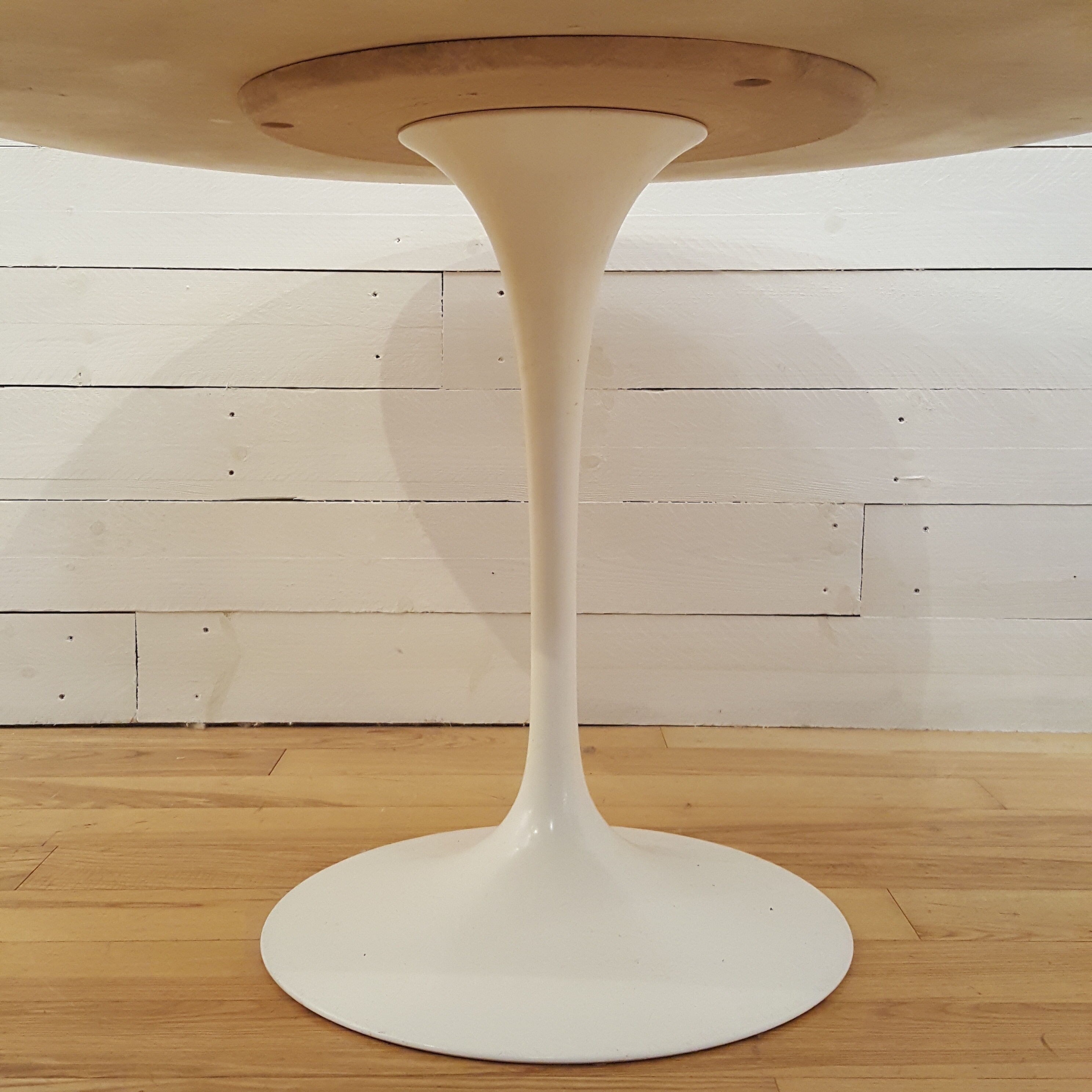 Table knoll