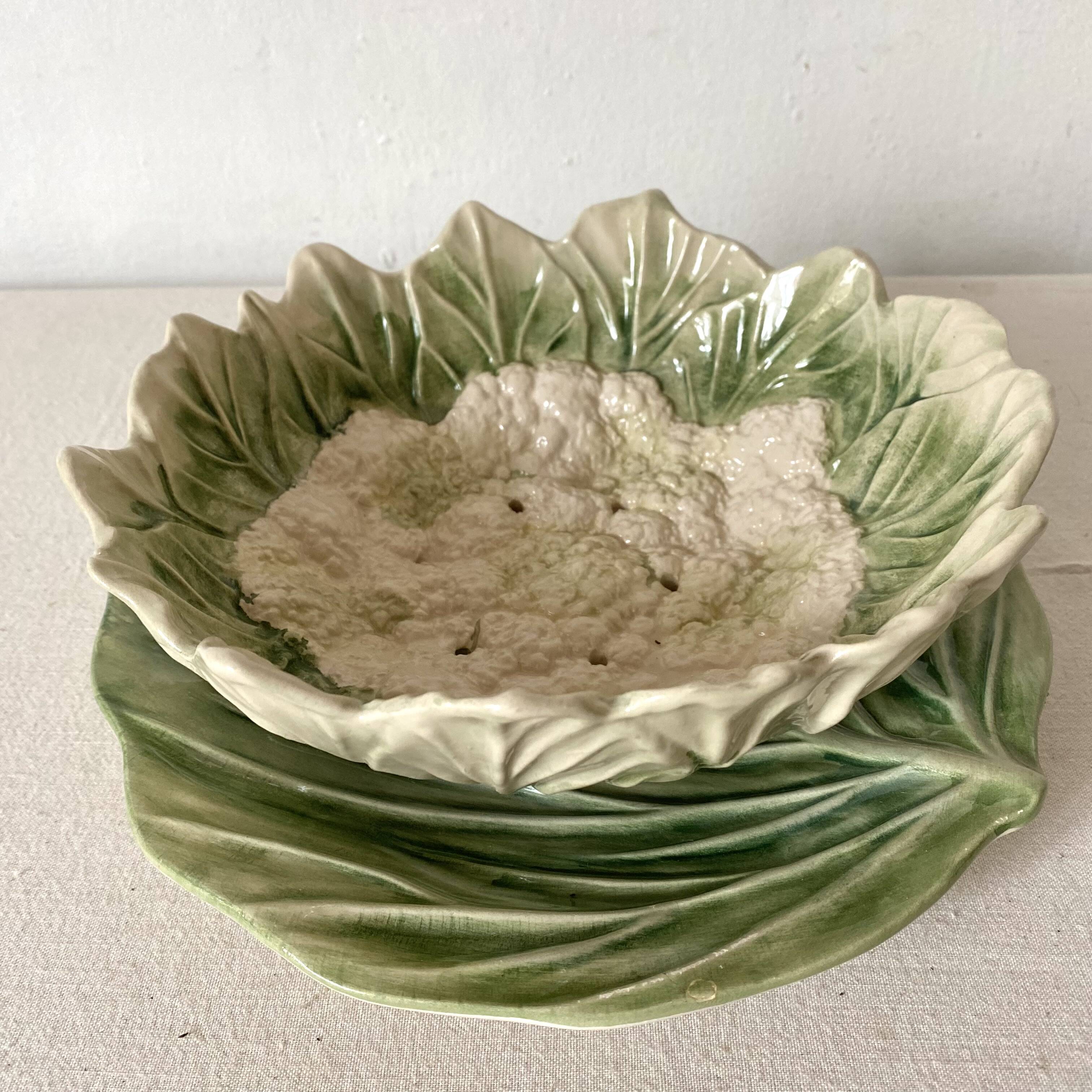 Drainer and sheet dish in cauliflower slip
