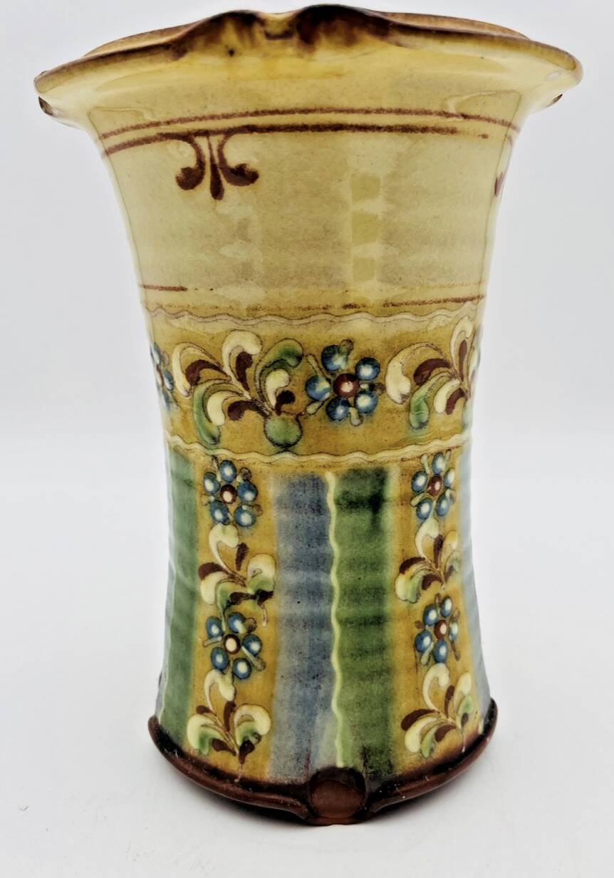 Le Cailar ceramic vase