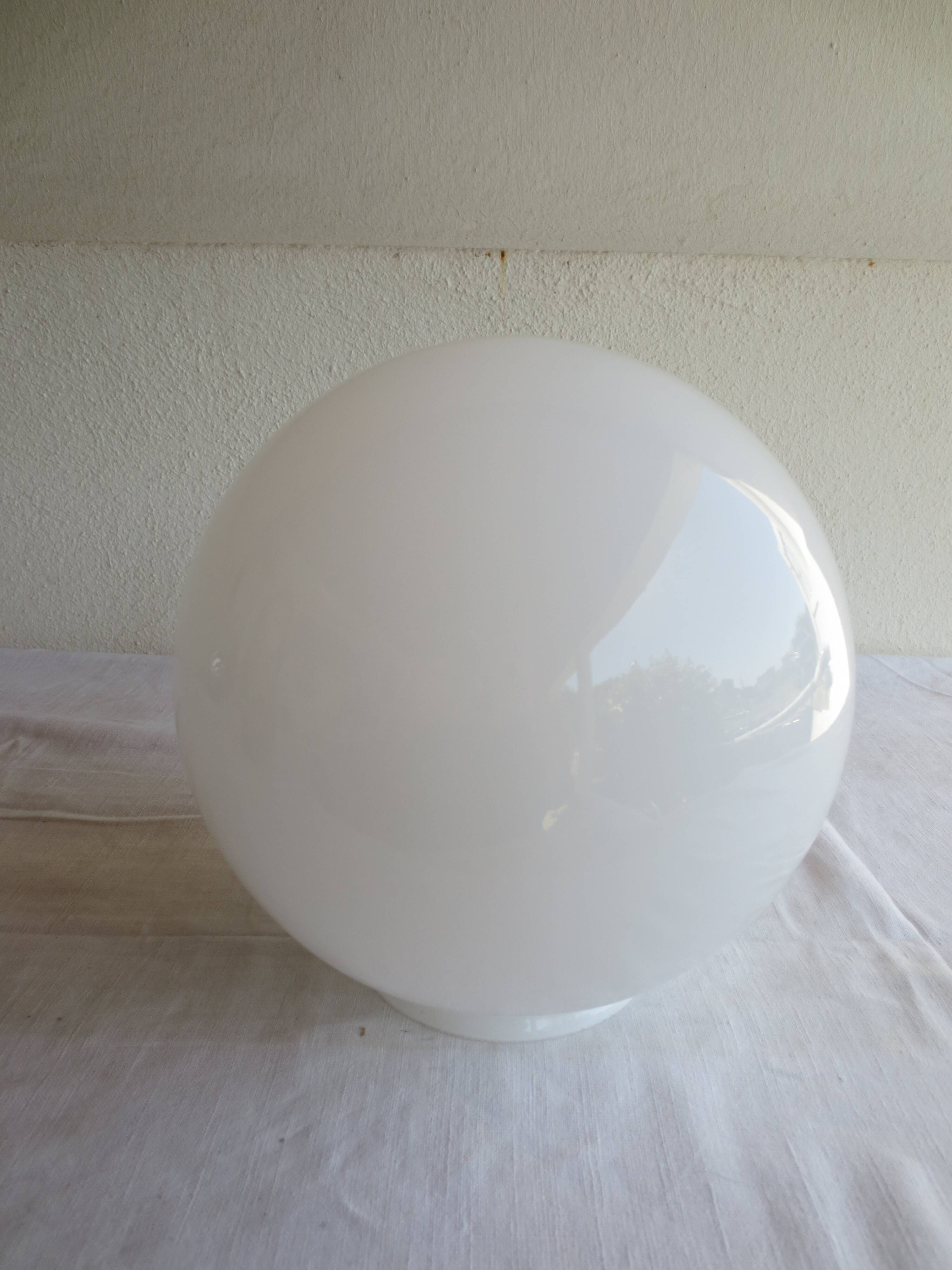 Suspension  laiton et opaline blanche