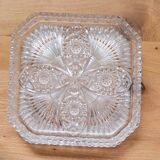 Square tray in Bohemian crystal, hand carved.