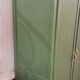 Armoire vintage