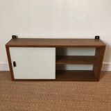 Shelf / display case