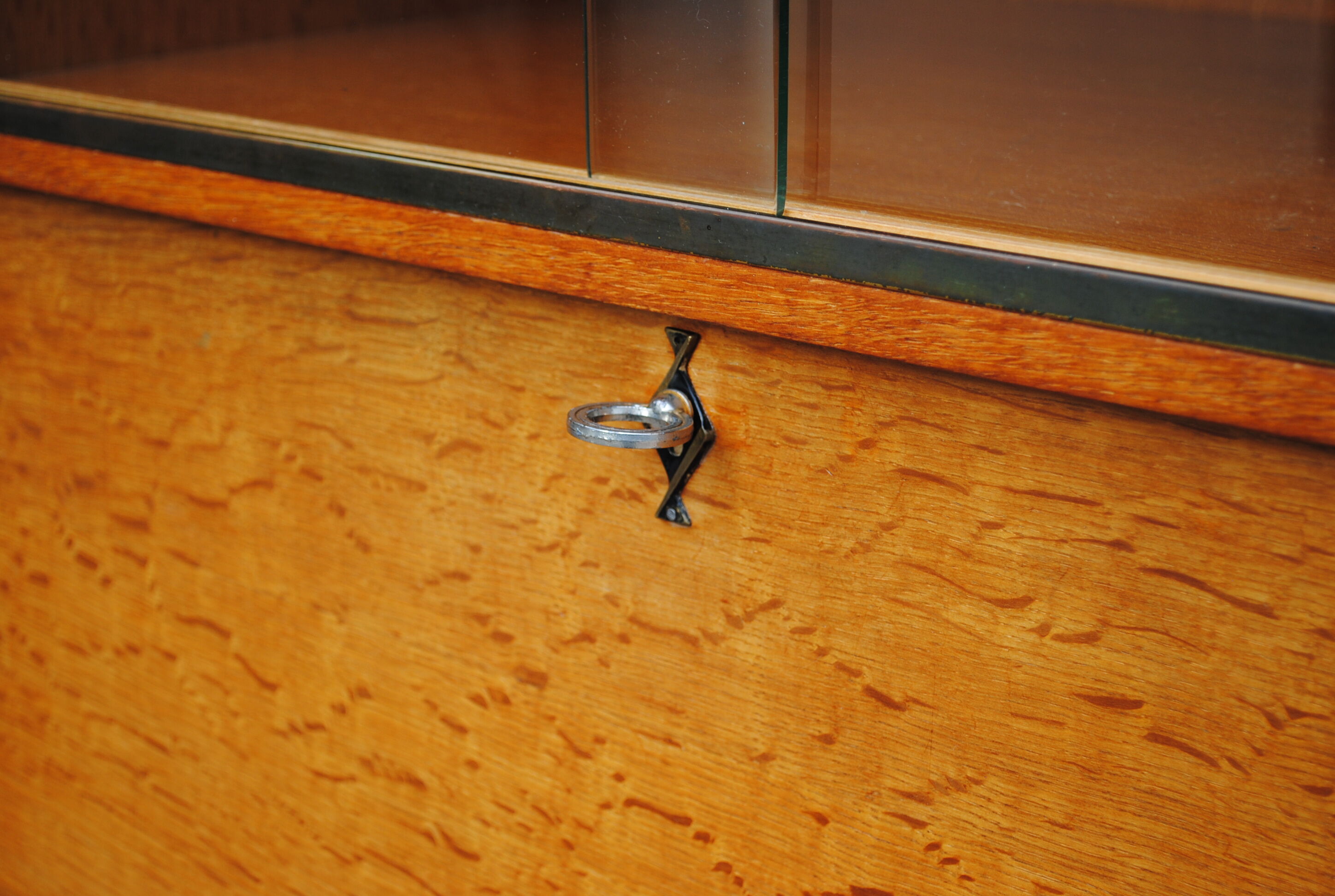 Cabinet rattan vintage year 60