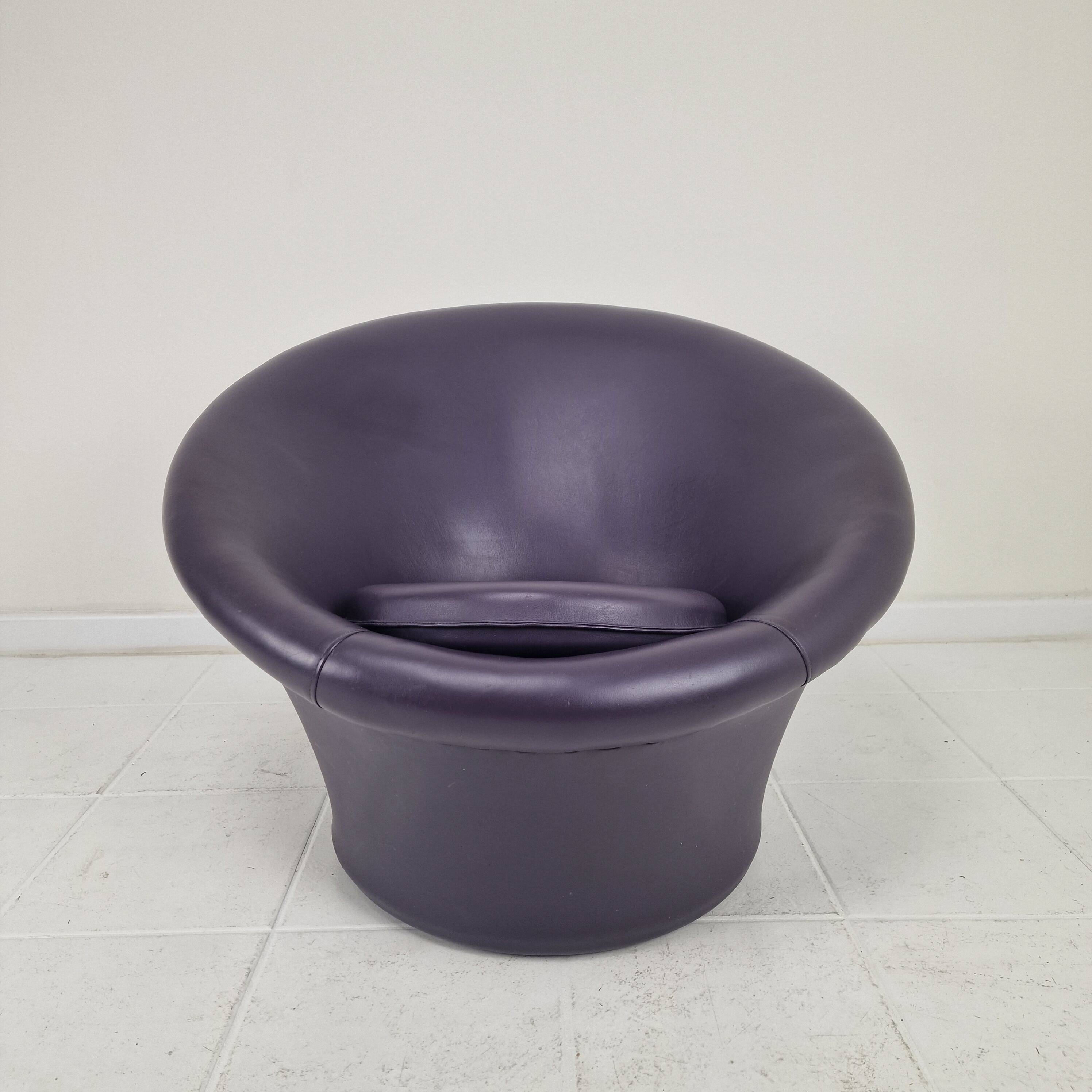 Iconic Pierre Paulin 'Mushroom' Chair (Model F560) for Artifort, 1960's