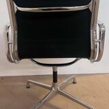 Armchair / Conference Chair By Charles & Ray Eames / Used