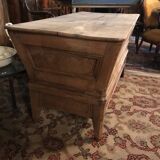 Box Pétrin in oak XIXeme decapé