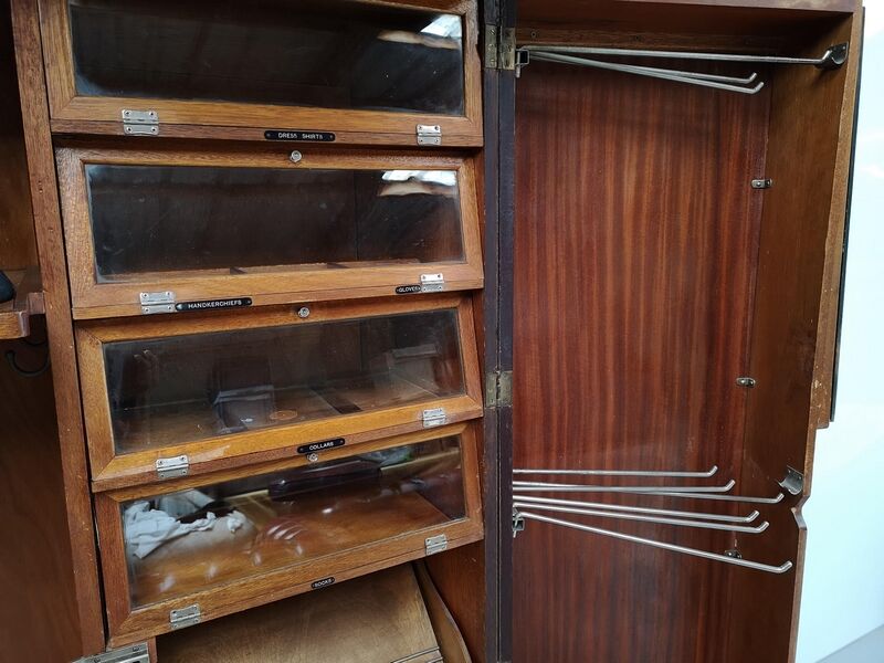 Compactom mahogany cabinet