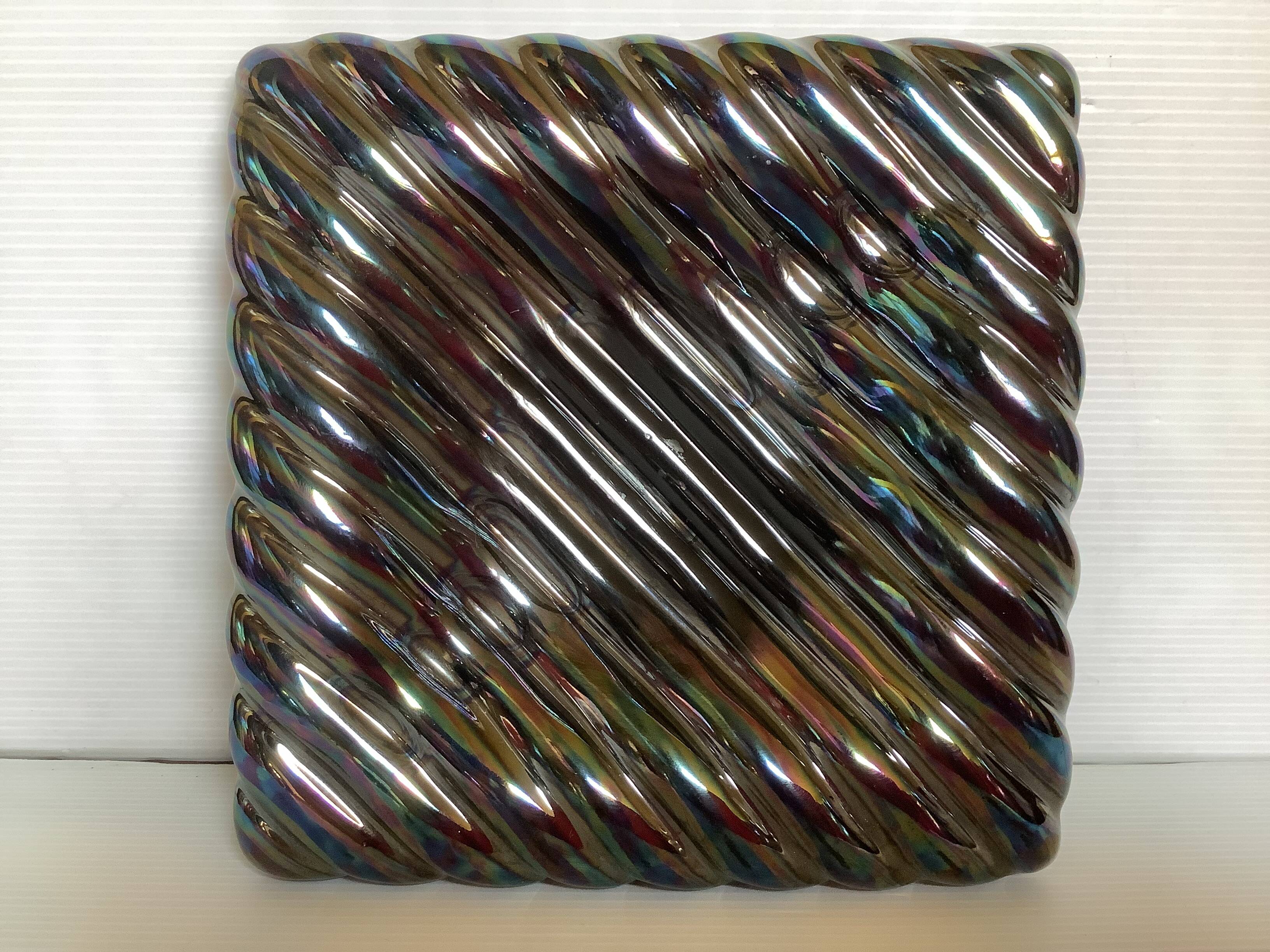 70s iridescent black pocket emptier