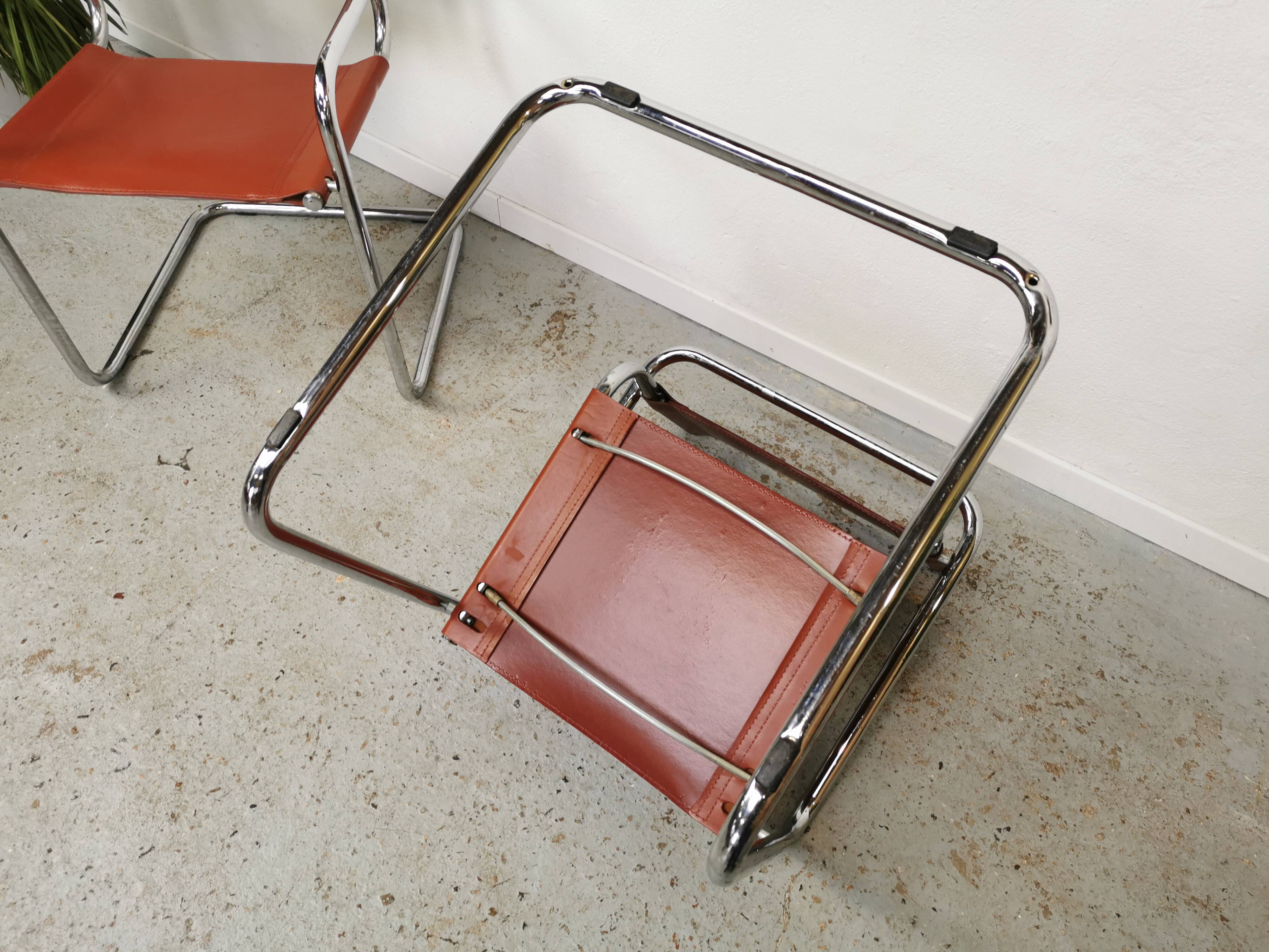 Vintage Bauhaus leather and chrome chair Mart Stam Matteo Grassi